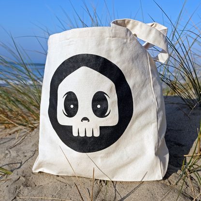Scared Squid Tote Bag